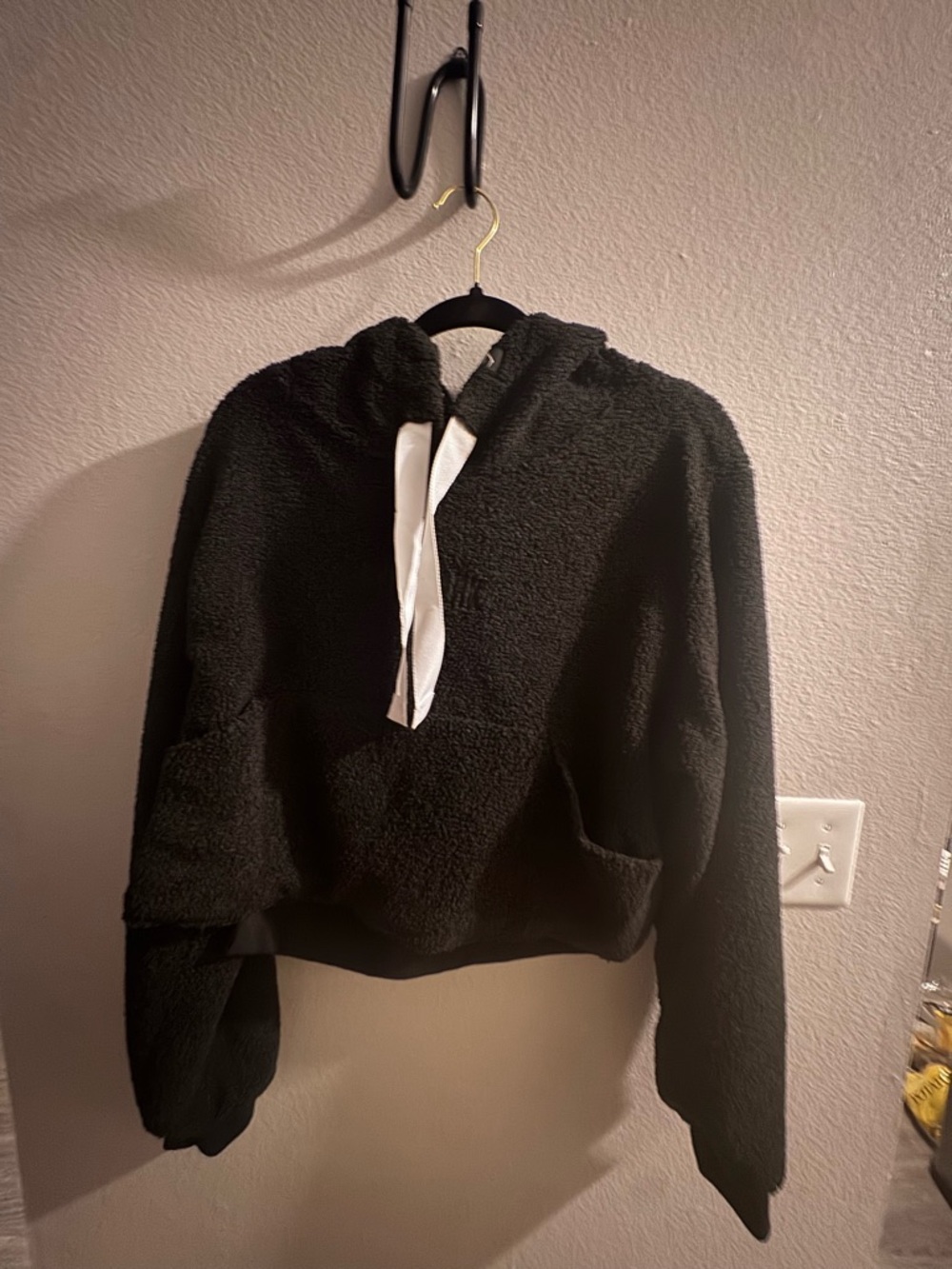 Cozy Black Gymshark Borg Hoodie with White Drawstring